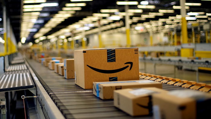 Amazon ha migliaia di offerte di lavoro nei suoi negozi